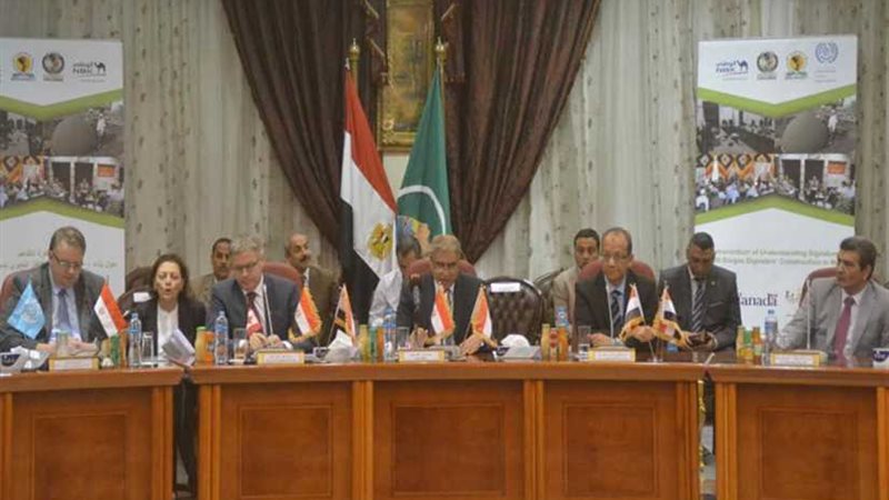 سفير كندا يشيد بالأمن