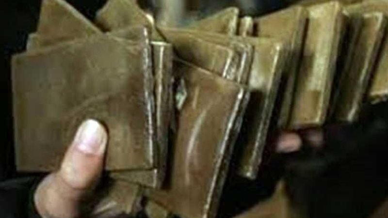 ضبط عاطل بحوزته 2