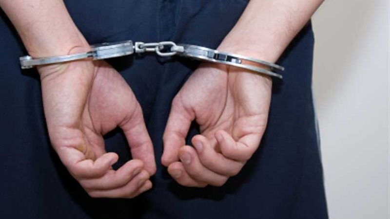 ضبط هارب من 143 حكما