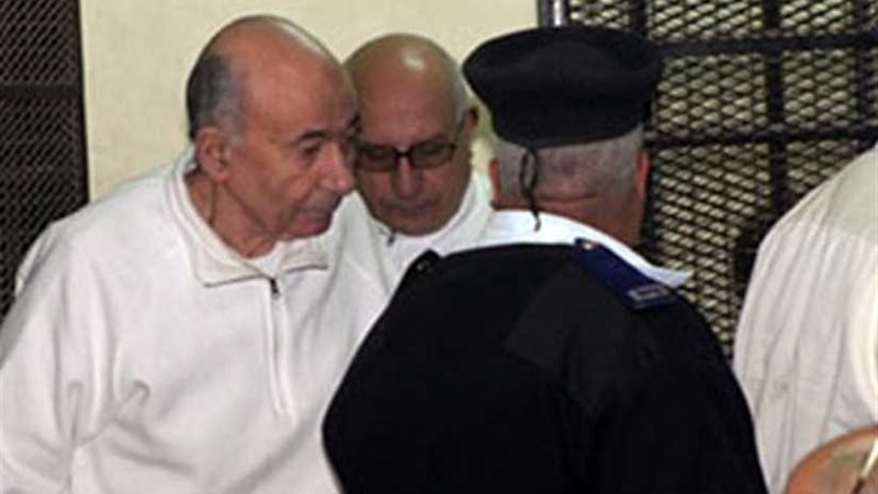 إحالة يوسف والى و5