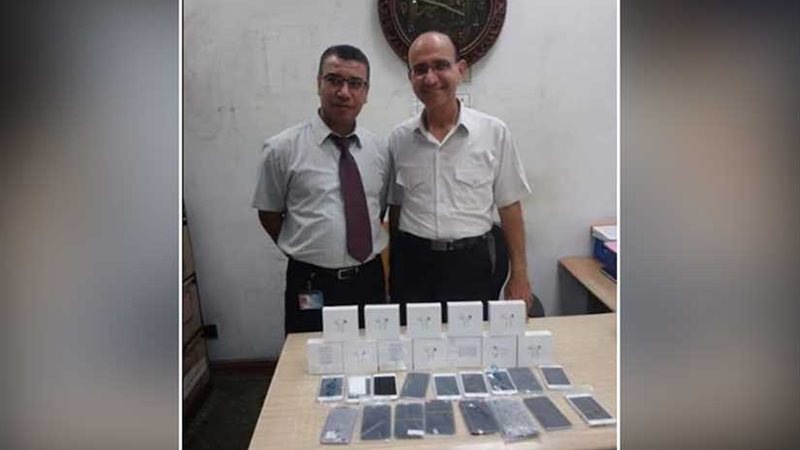 جمارك مطار برج العرب