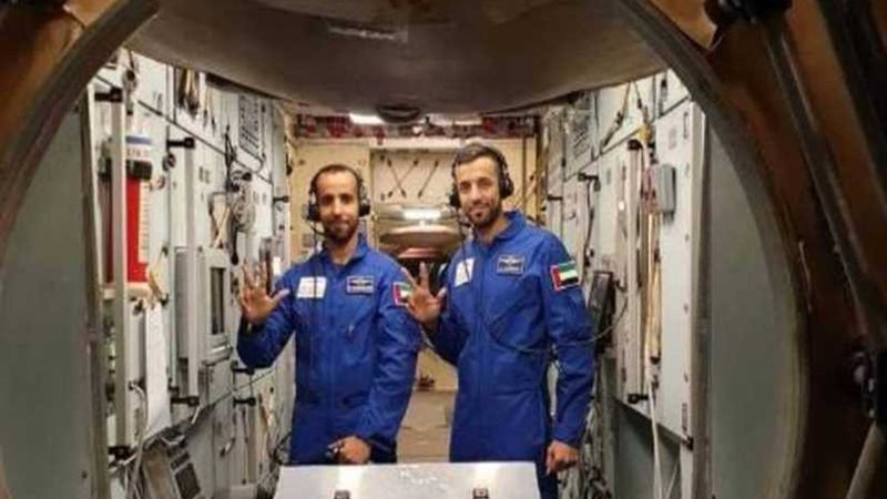 عربيان صعدا إلى الفضاء..