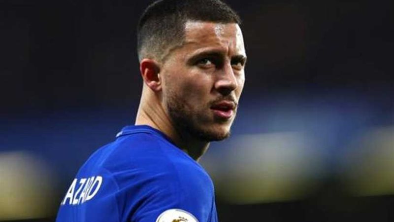 هازارد حائر بين تشيلسي