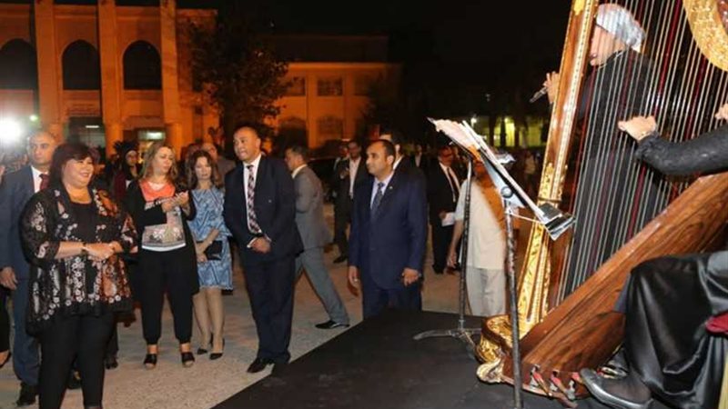 كرنفالات احتفالية