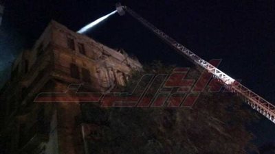 بالصور.. الحماية المدنية تسيطر على حريق بشارع قصر العيني