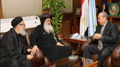محافظ كفرالشيخ يستقبل وفدًا من الكنيسة