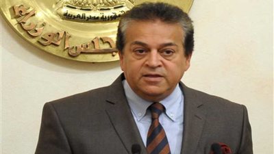 عبد الغفار: رالي القاهرة الأول للسيارات الكهربائية محلية الصنع رسالة ببدء الأنشطة بالعاصمة الإدارية