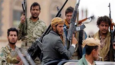 مقتل قيادي حوثي بالحديدة..والانقلابيون يحوّلون بيوتها لثكنات