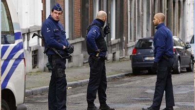 الشرطة اليونانية: تورط شرطيين اثنين في شبكة للإتجار بالمخدرات