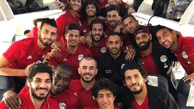 بعثة المنتخب الوطني تغادر مطار القاهرة متجهة إلى مبابان( صور)