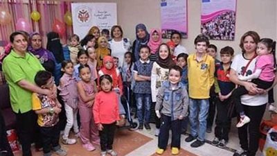 ”ياسمين السمرة” ترسم البسمة على وجوه أطفال مصابي مرض الجلد الفقاعي