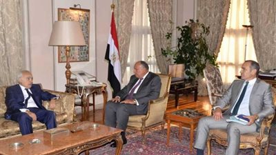 المبعوث الأممي إلى ليبيا يشيد بالجهود المصرية لرعاية مسار توحيد المؤسسة العسكرية الليبية
