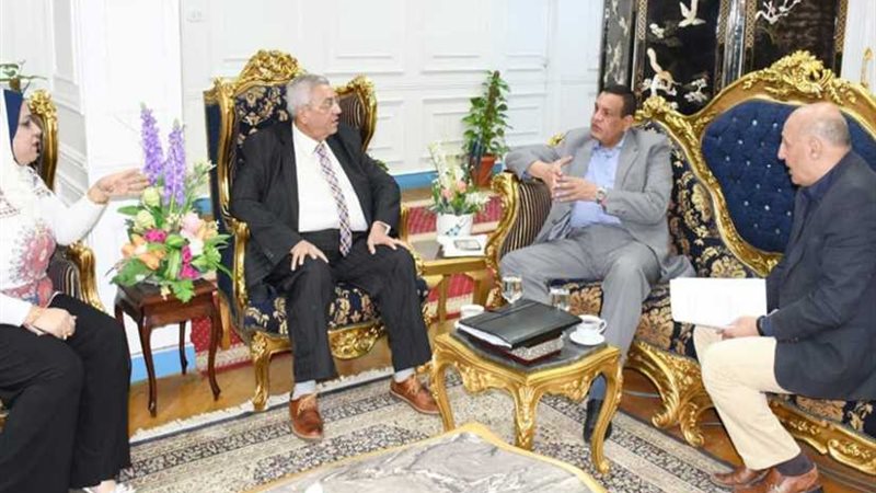 مشروعات خدمية واستثمارية