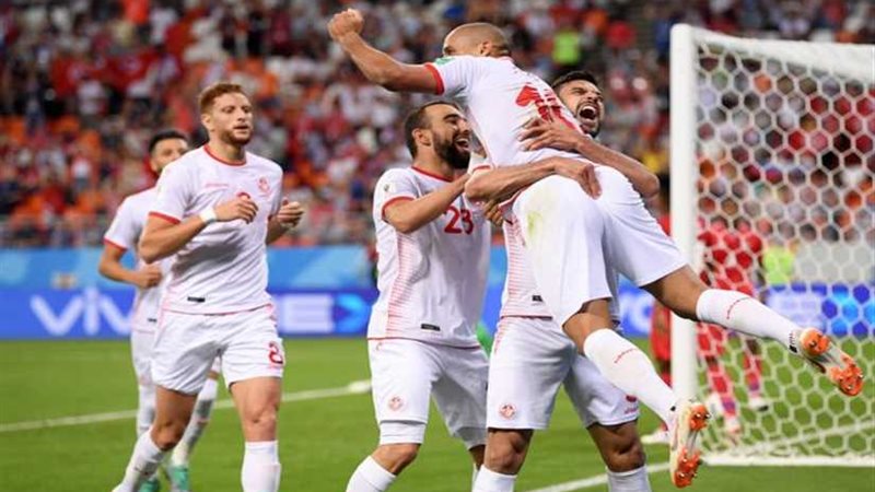 تونس تتصدر مجموعة