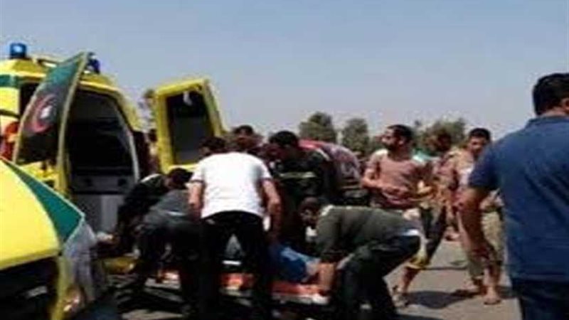 إصابة 15 طالبًا في