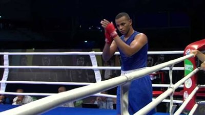 الملاكم يوسف كرار يتأهل إلى نصف نهائي أولمبياد الشباب