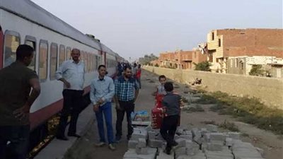 استمرار ارتباك خطوط الصعيد بعد سقوط عربتي قطار المنيا