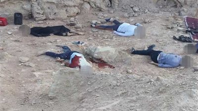 مصرع 9 إرهابيين في تبادل لإطلاق النار مع رجال الأمن بكهف جبلي بأسيوط