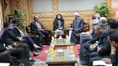 وزير الشؤون الإسلامية بسنغافورة يزور مشيخة الأزهر