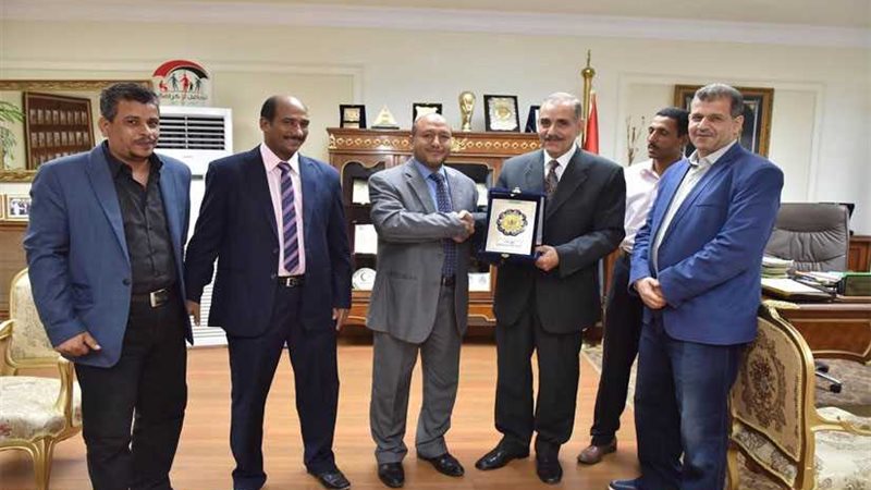 نادى أعضاء هيئة تدريس