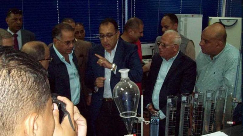 رئيس الوزراء يتفقد