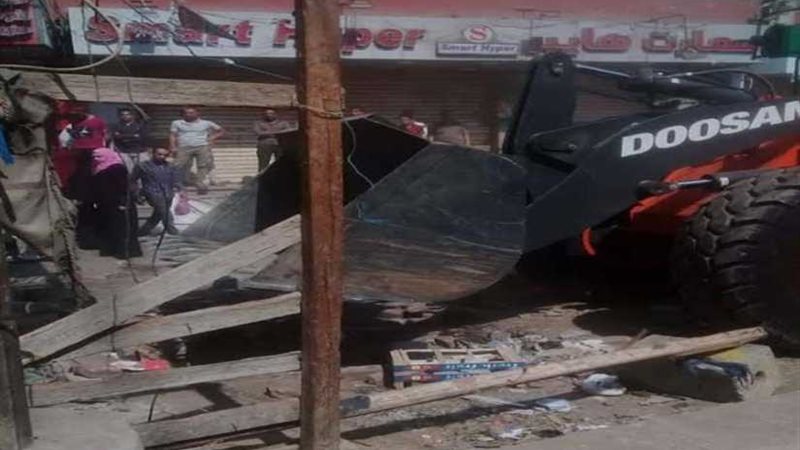 رفع 40 طن قمامة وإزالة