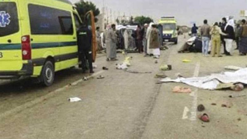 مصرع 3 من أسرة واحدة