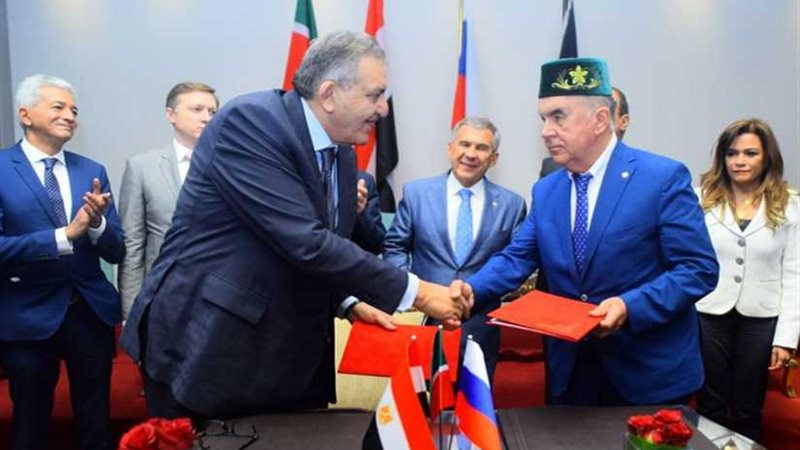 افتتاح فعاليات منتدى