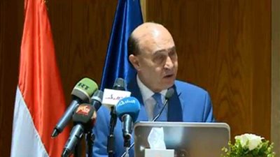 مميش : نجاح المناورة الافتراضية لمكافحة التلوث بقناة السويس 