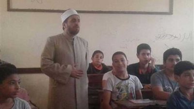 رئيس أزهر الدقهلية يتفقد معهدي تلبانة والزهايرة