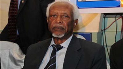 مجلس حكماء المسلمين ينعي الرئيس سوار الذهب