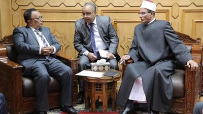 وكيل الأزهر يستقبل وزير الشؤون الإسلامية في سيريلانكا