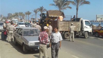 حملة مكبرة لازالة التعديات ورفع الاشغالات برشيد (صور)