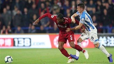 «صلاح» يُسجل أمام هدرسفيلد ويقود ليفربول إلى صدارة بريميرليج