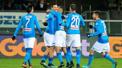 نابولي يستغل تعثر يوفنتوس ويفوز على أودينيزي بثلاثية نظيفة في الدوري الإيطالي