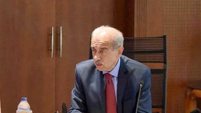 لجنة شريف تسترد 3