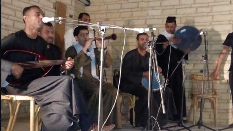 جماهير غفيرة لعرض