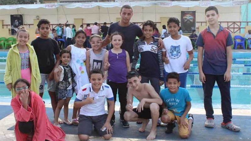 ٤٠ سباحًا في اختبارات