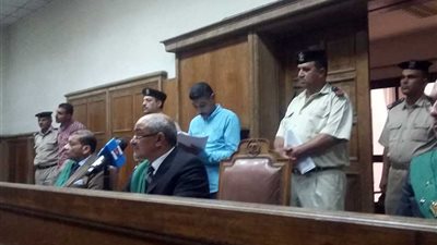 بدء أولى جلسات محاكمة المتهم بقتل نجليه 