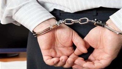 القبض علي متهم يقوم بأعمال البنوك بتعاملات 13مليونا