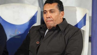 الطاوسي يعلن تشكيل وفاق سطيف لمواجهة الأهلي