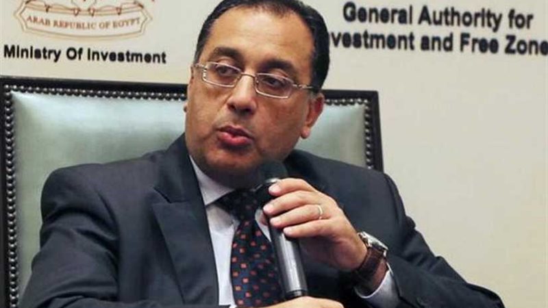 رئيس الوزراء يبحث