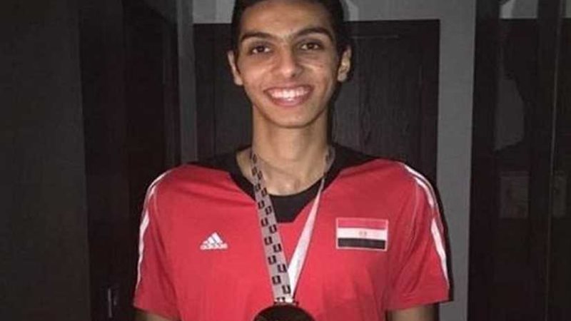 سيف عيسى يتوج ببرونزية