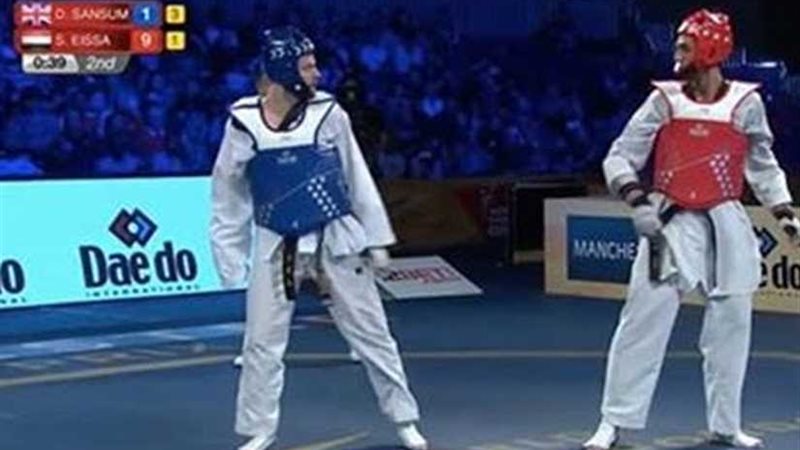 وزير الشباب والرياضة