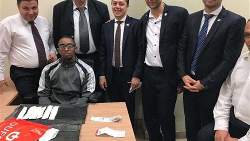 جمارك مطار القاهرة