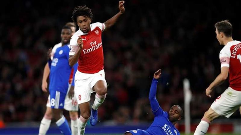 أرسنال يفوز على ليستر