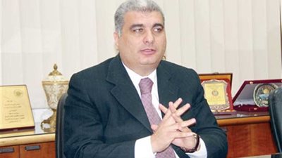 البيئة: استخدام وسائل النقل الكهربائي والطاقة الشمسية بجميع مبانى العاصمة الادارية