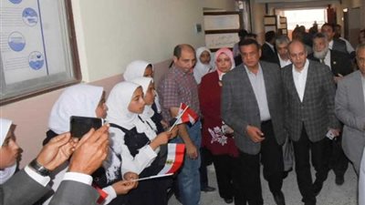 محافظ البحيرة يفتتح مدرسة معتوق بكفر الدوار