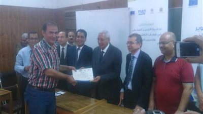 محافظ الدقهلية يزور وفد الصحفيين خلال تدريبهم بمركز النيل للإعلام بالمنصورة