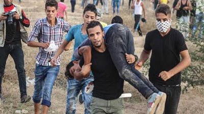 إغماء عشرات الطلبة الفلسطينيين استهدفهم الاحتلال الإسرائيلي بغاز سام